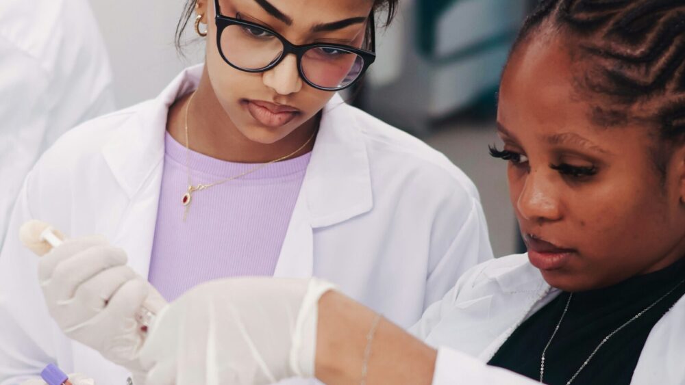 Voices rise again: Canadians demand vaccine halt